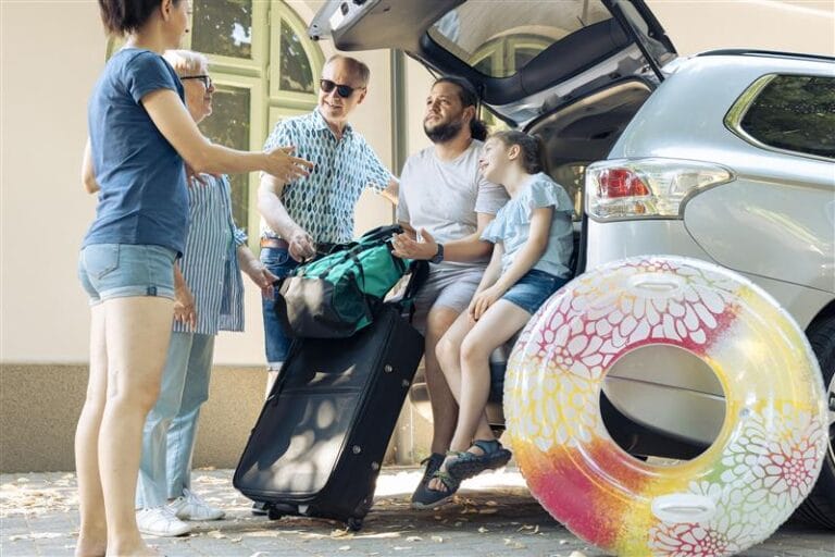 Como transformar horas no trânsito em uma viagem mais segura e agradável durante o verão