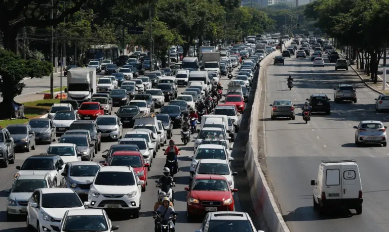 NOTA Finados - Viagens curtas também exigem atenção e planejamento durante o feriado prolongado_fernando Frazão_agencia brasil